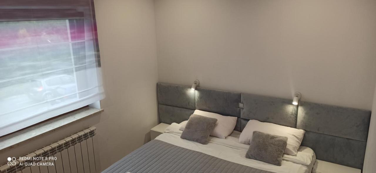 Swierkowe Zacisze Hotel Firlej Exteriör bild