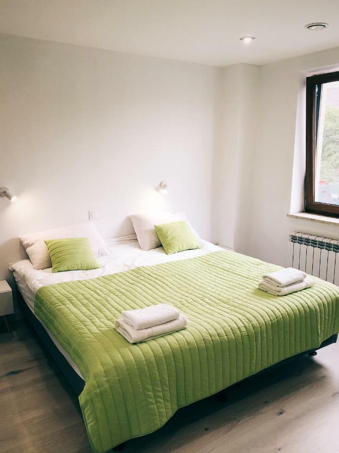 Swierkowe Zacisze Hotel Firlej Exteriör bild